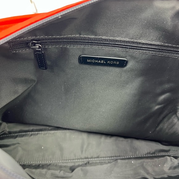 Michael Kors Bags Nwt Michael Kors Kent Messenger Bag Crimson